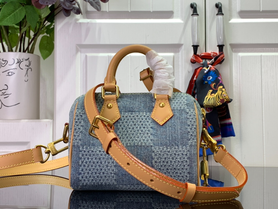 루이비통 스피디 18 반둘리에 데님 N40682 18cm1.jpg