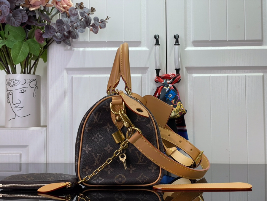 루이비통 스피디 P9 반둘리에 모노그램 M24443 251515cm3.jpg