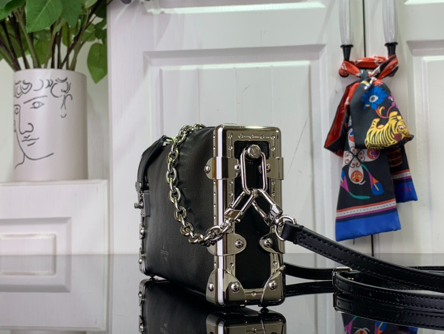 루이비통 슬림 트렁크 3컬러 M25445 23124cm04.jpg