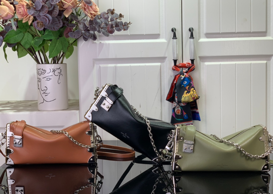 루이비통 슬림 트렁크 3컬러 M25445 23124cm01.jpg