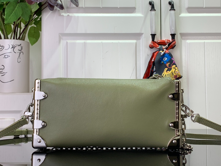 루이비통 슬림 트렁크 3컬러 M25445 23124cm15.jpg