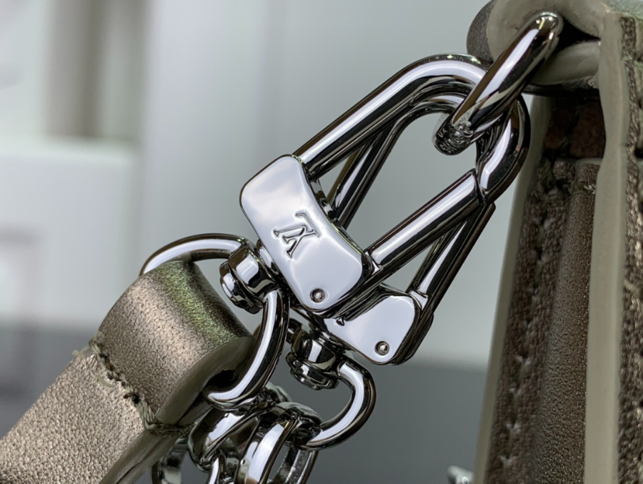 루이비통 VAVIN 파우치 M81828 21.512.55cm7.jpg