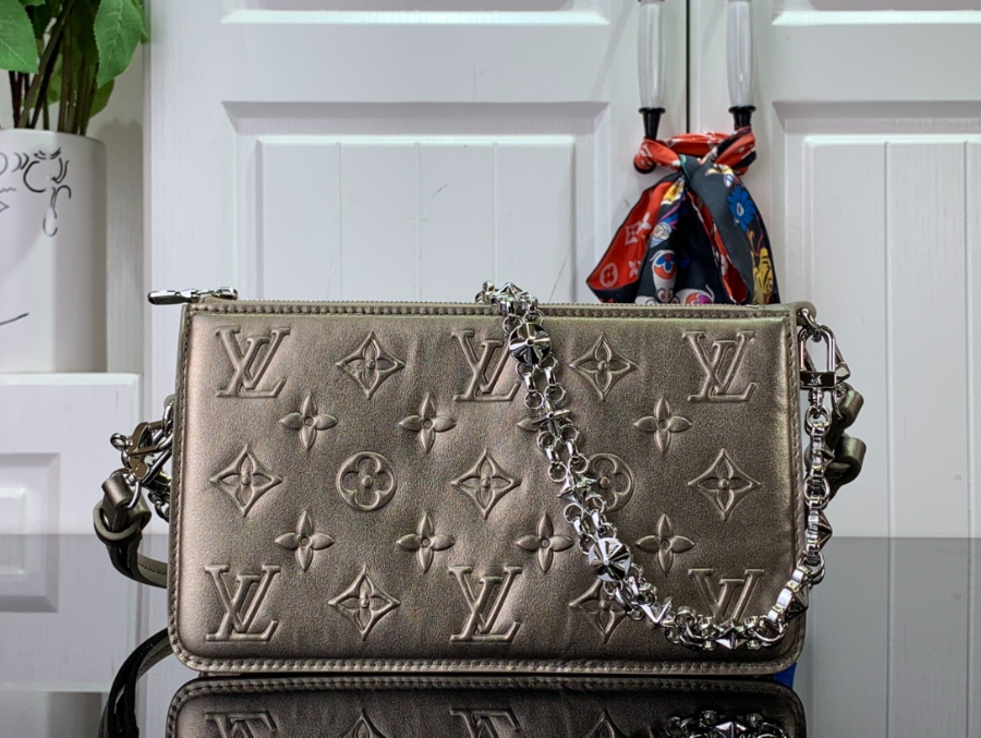 루이비통 VAVIN 파우치 M81828 21.512.55cm1.jpg