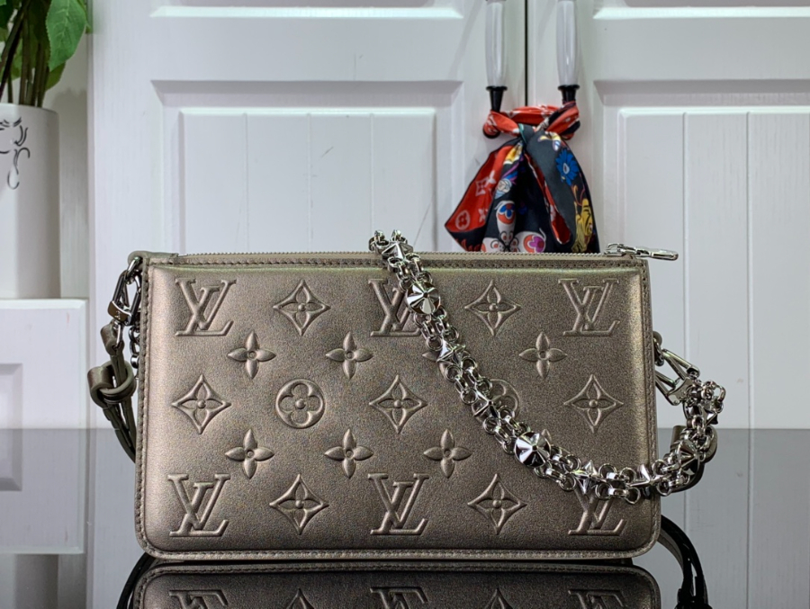 루이비통 VAVIN 파우치 M81828 21.512.55cm2.jpg