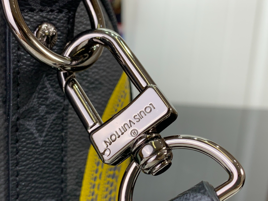 루이비통 x 야요이 쿠사마 키폴 25 펌킨 프린트 모노그램 이클립스 M46437 21129cm7.jpg