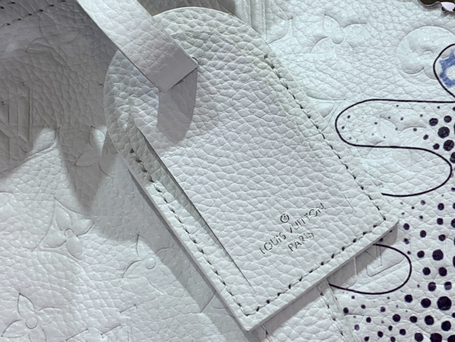 루이비통 x 야요이 쿠사마 키폴 50 화이트 M21678 502923cm8.jpg