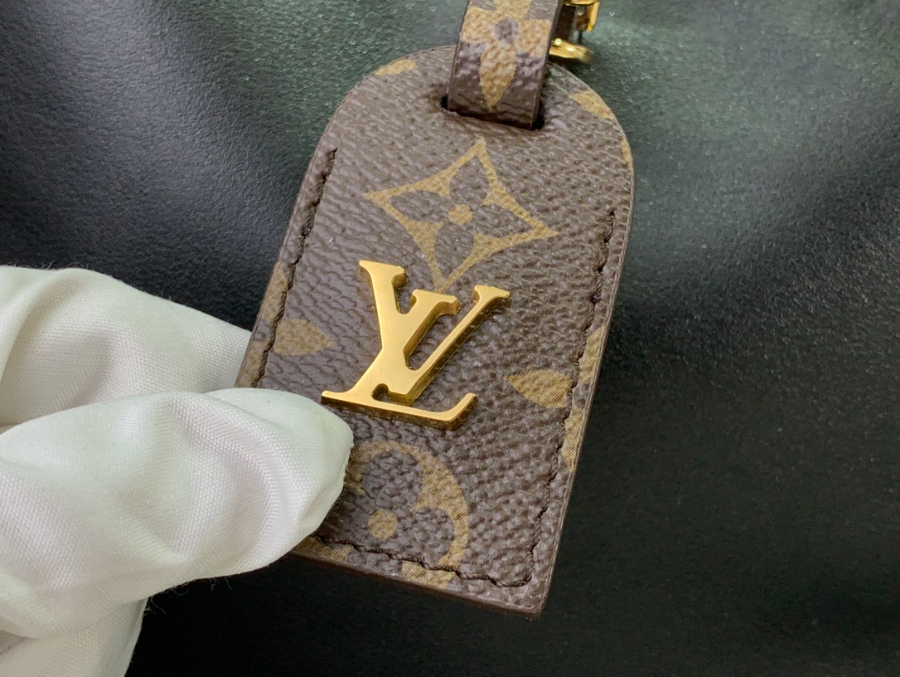 루이비통 아틀란티스 BB M11387 17177cm 블랙7.jpg