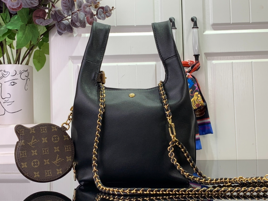 루이비통 아틀란티스 BB M11387 17177cm 블랙2.jpg