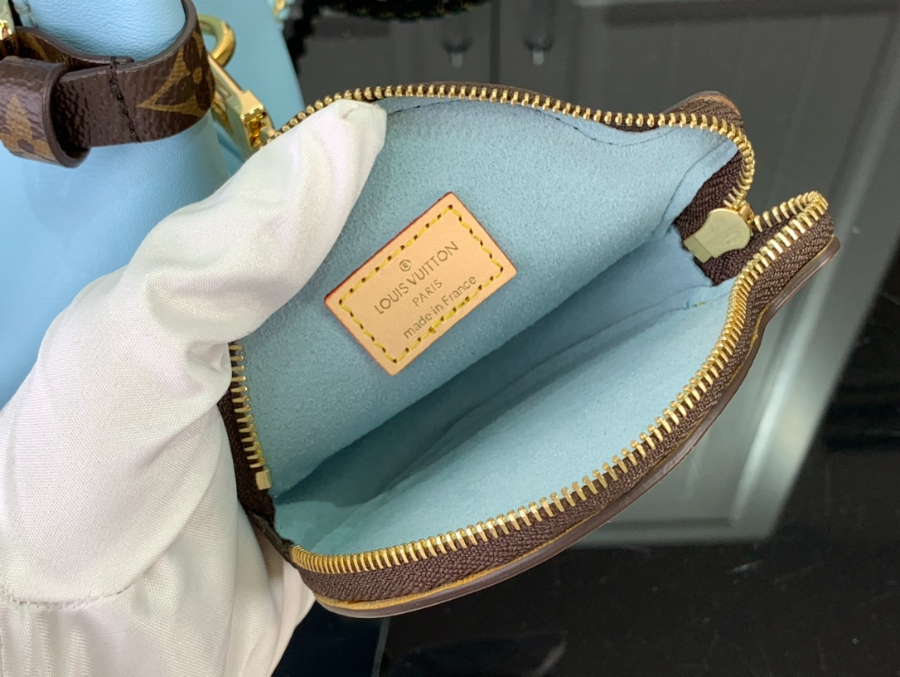루이비통 아틀란티스 BB M11387 17177cm 스카이 블루8.jpg