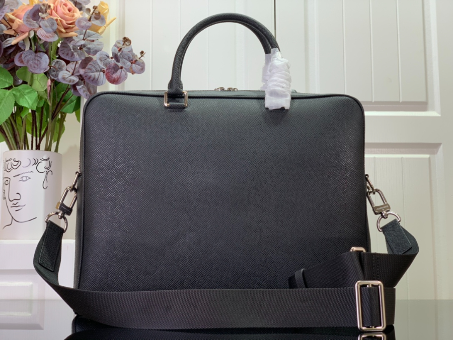 루이비통 알렉스 브리프 타이가 서류가방 M30440 3829.57cm2.jpg