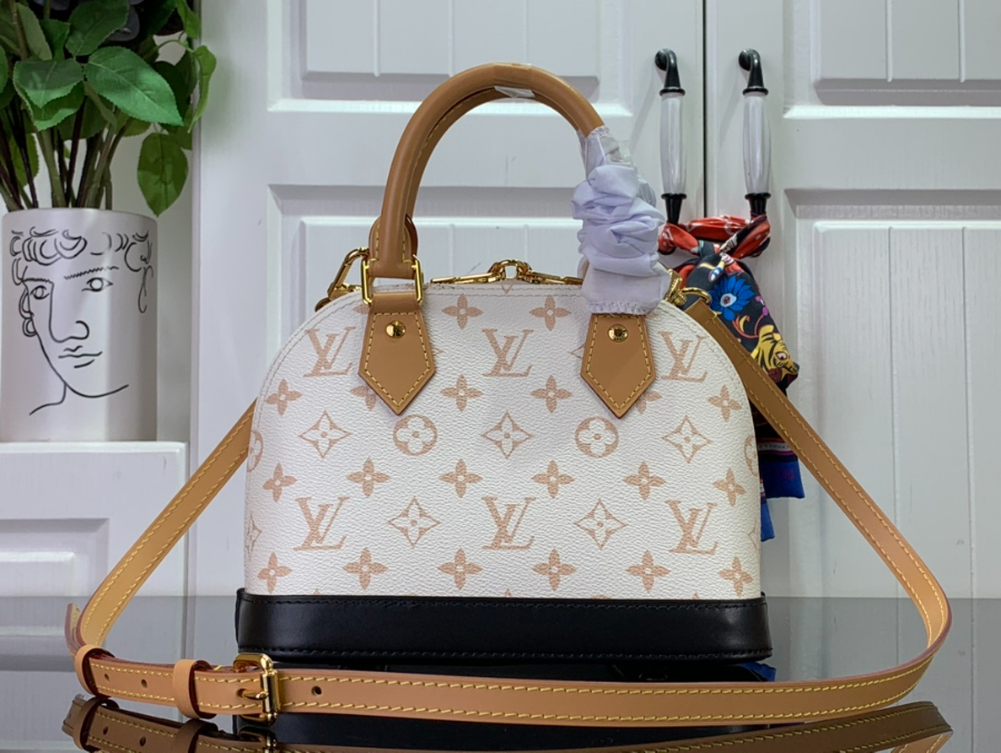 루이비통 알마 BB 모노그램 화이트 251912cm M531522.jpg