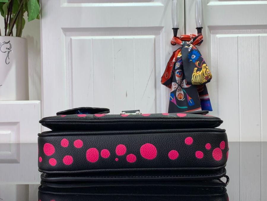 루이비통 YK 포쉐트 메티스 M46420 25197cm4.jpg