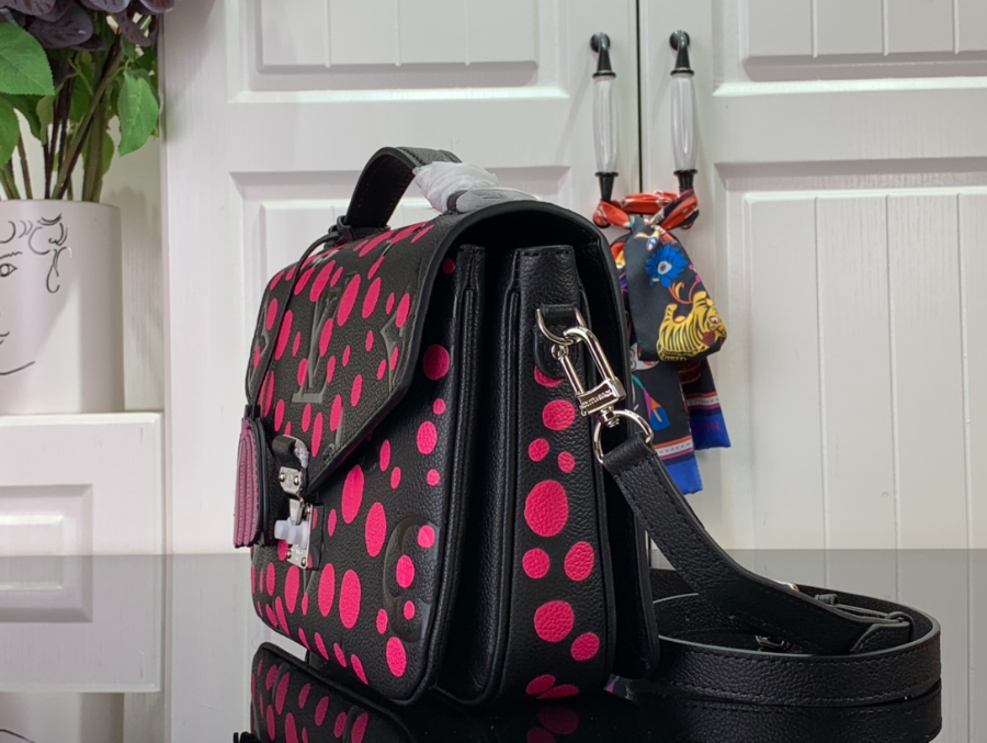 루이비통 YK 포쉐트 메티스 M46420 25197cm3.jpg