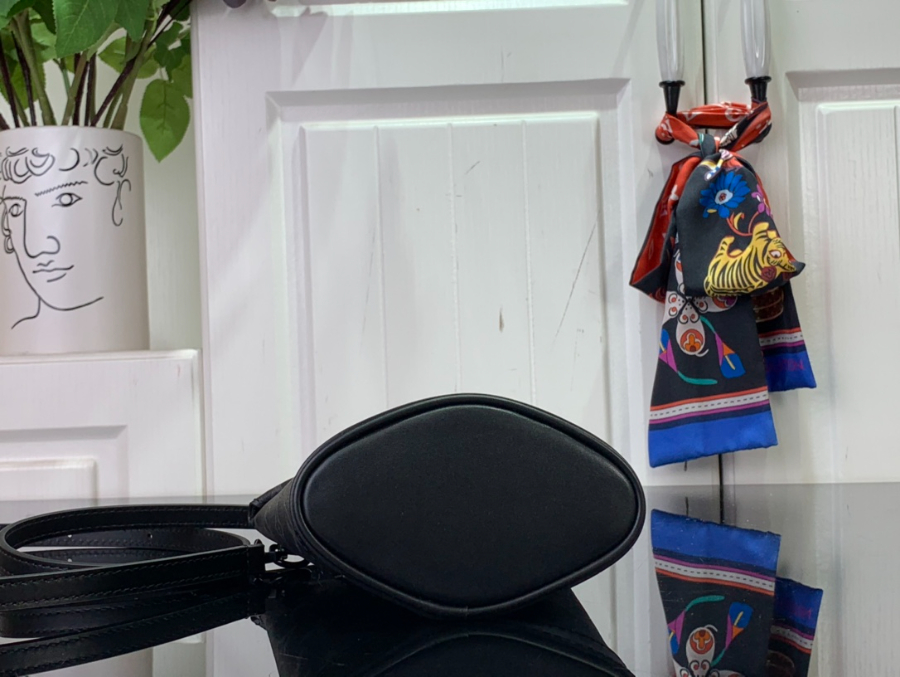 루이비통 엔벨로프 파우치 모노그램 M11613 12.5188.5cm 블랙5.jpg