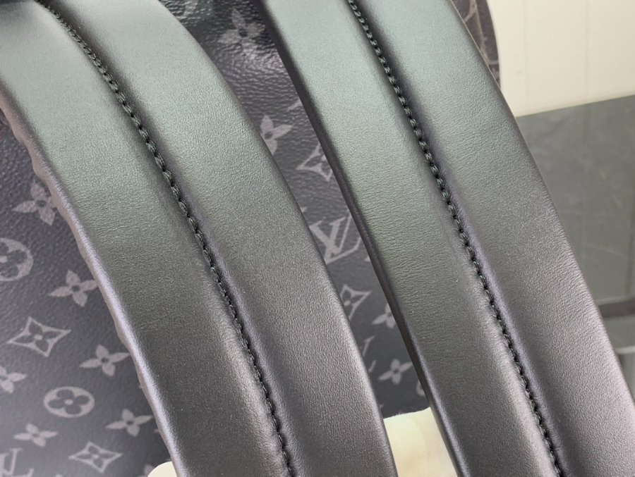 루이비통 디스커버리 백팩 M46553 293820cm 블랙6.jpg