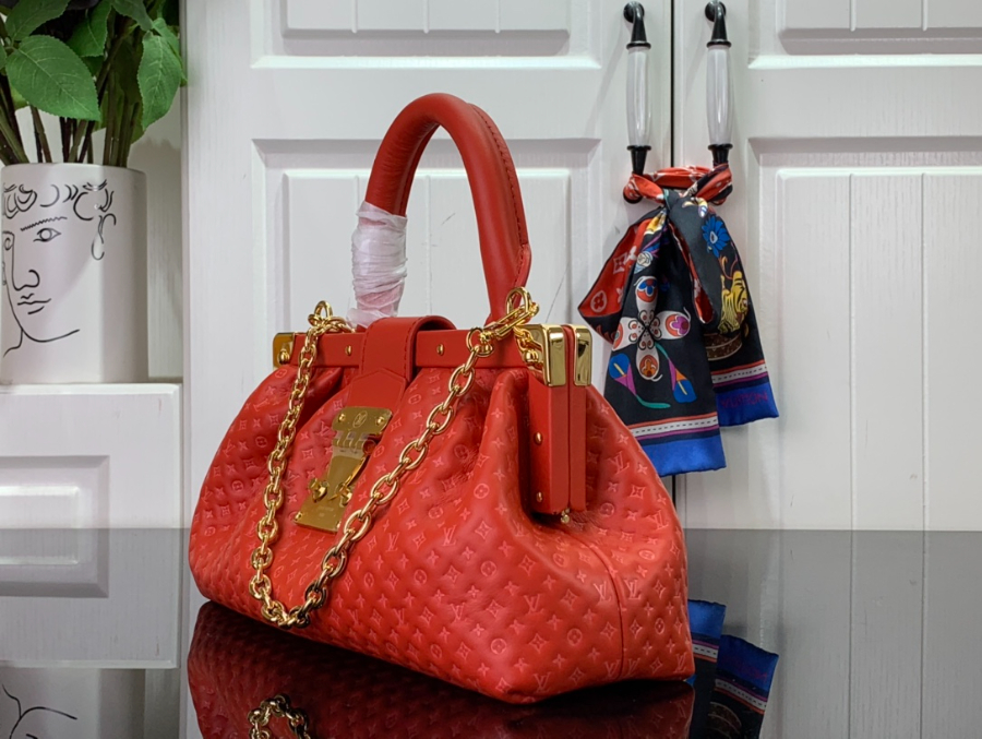 루이비통 모노그램 클러치 M22327 M22326 1컬러 281410cm4.jpg