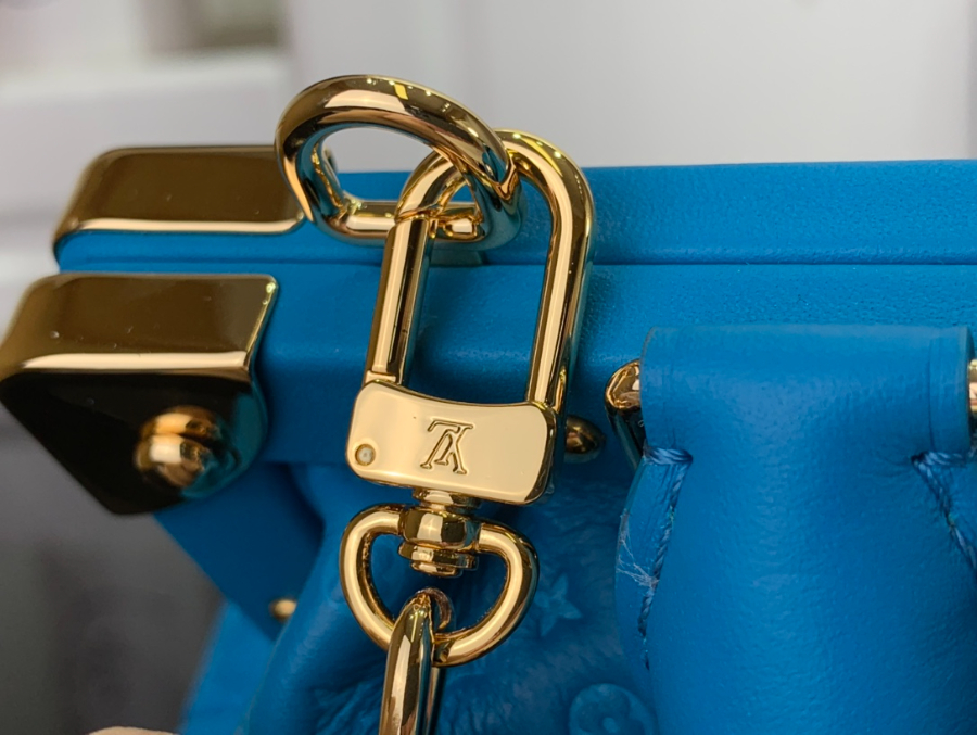 루이비통 모노그램 클러치 M22327 M22326 2컬러 281410cm7.jpg