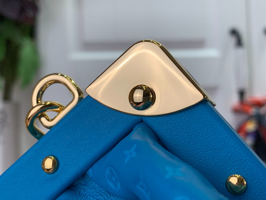 루이비통 모노그램 클러치 M22327 M22326 2컬러 281410cm8.jpg