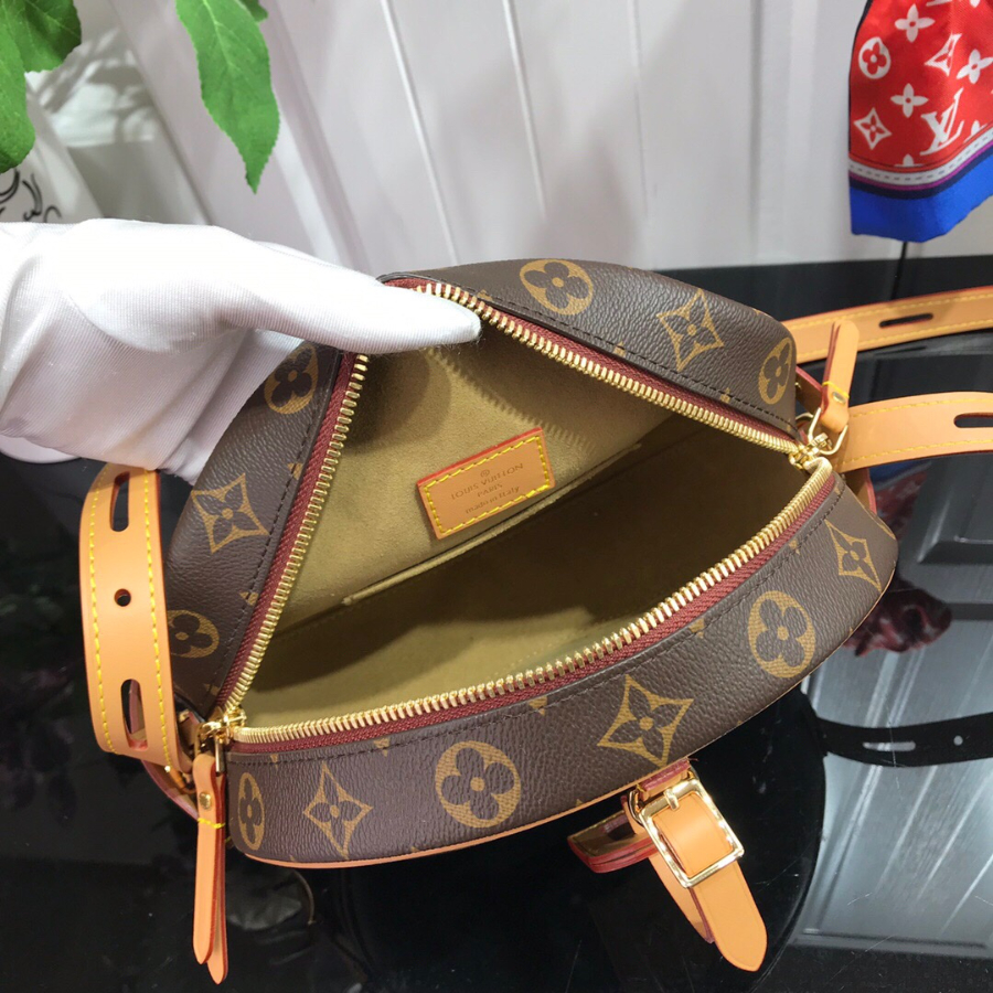 루이비통 부아뜨 샤포 수플 M45647 M52294 1종 2022.58cm5.jpg