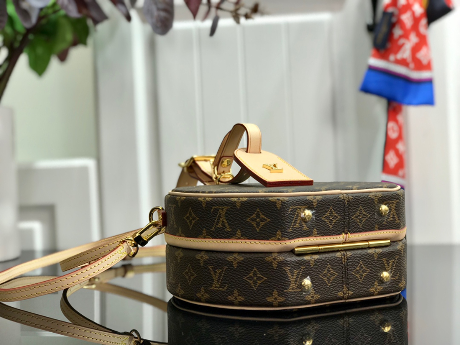 루이비통 쁘띠뜨 부아뜨 샤포 모노그램 M43514 17.516.57.5cm 2컬러4.jpg