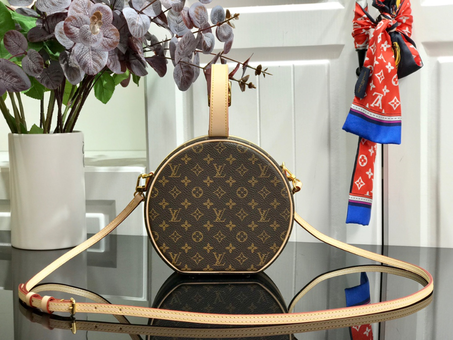 루이비통 쁘띠뜨 부아뜨 샤포 모노그램 M43514 17.516.57.5cm 2컬러2.jpg