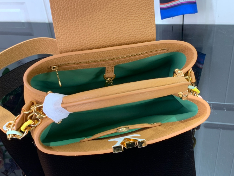 루이비통 카퓌신 BB M21798 M21641 2사이즈 브라운5.jpg