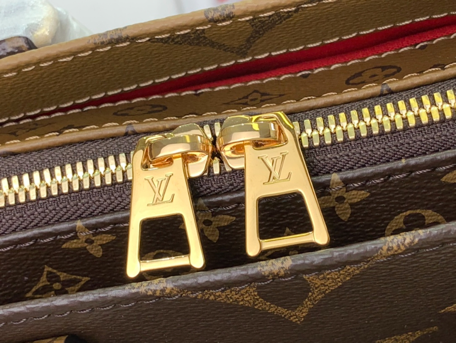 루이비통 온더고 이스트 웨스트 자이언트 모노그램 M46653 251310cm7.jpg