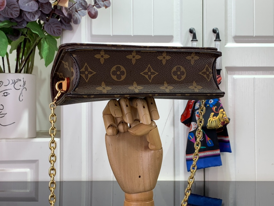 루이비통 월릿 온 체인 릴리 브라운 M82509 20103.5cm4.jpg