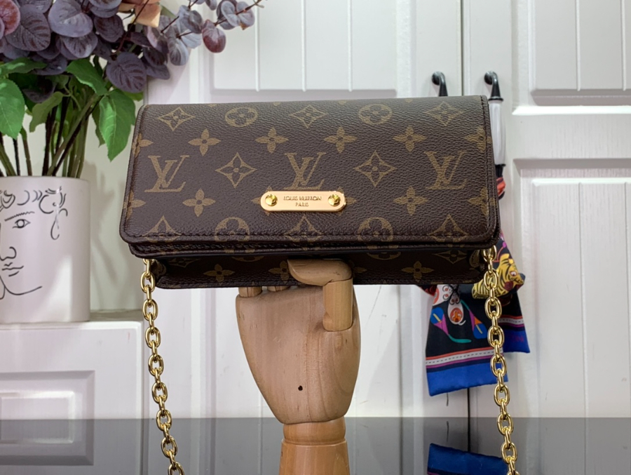 루이비통 월릿 온 체인 릴리 브라운 M82509 20103.5cm1.jpg