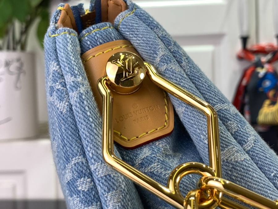루이비통 쿠상 BB M11401 21167cm 데님7.jpg