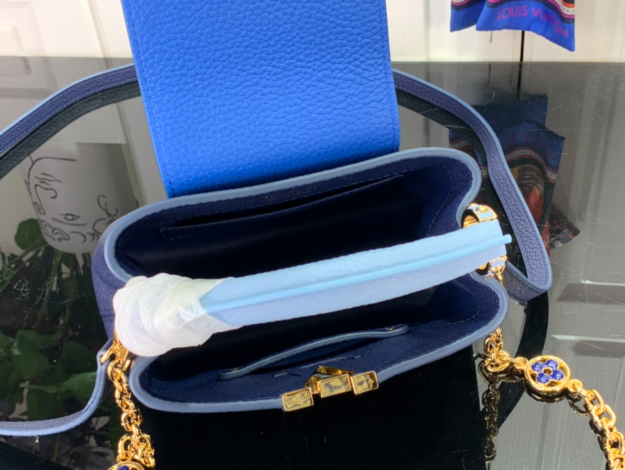 루이비통 카퓌신 M20708 3사이즈 네이비5.jpg