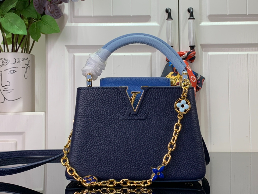 루이비통 카퓌신 M20708 3사이즈 네이비1.jpg