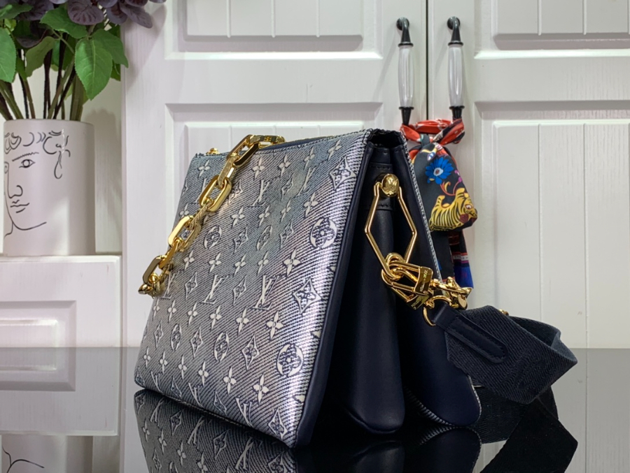 루이비통 쿠상 M23071 262012cm3.jpg