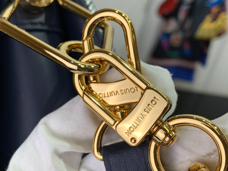 루이비통 쿠상 M23071 262012cm8.jpg