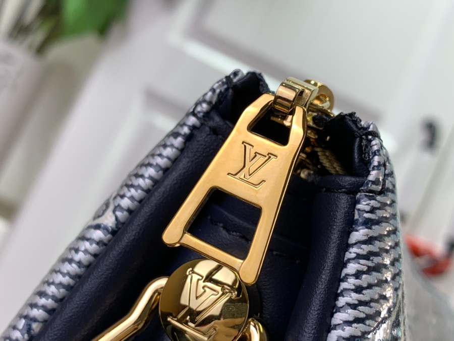 루이비통 쿠상 M23071 262012cm6.jpg