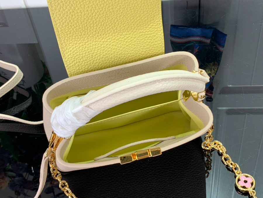 루이비통 카퓌신 M20708 3사이즈 베이지5.jpg