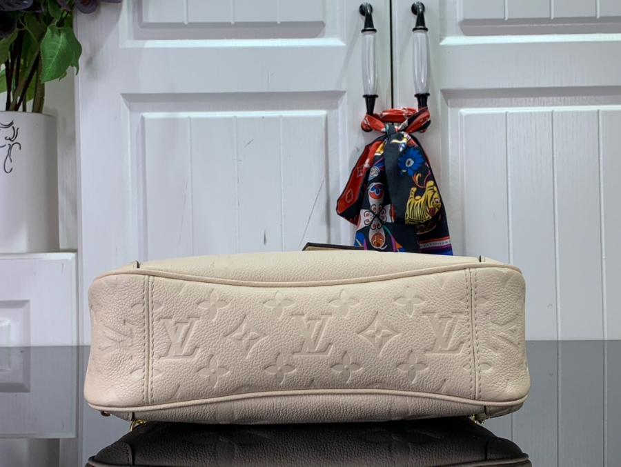 루이비통 트라이아논 M46503 28188cm4.jpg