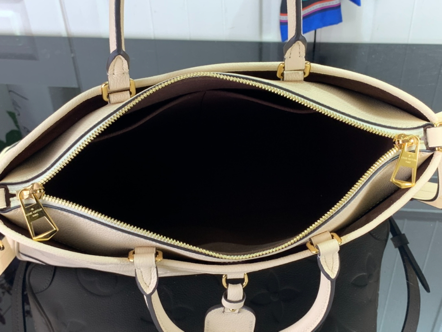 루이비통 트라이아논 M46504 36229cm5.jpg