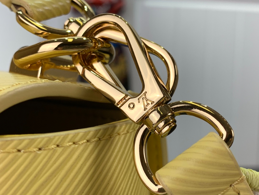 루이비통 트위스트 M22515 19159cm 1컬러8.jpg