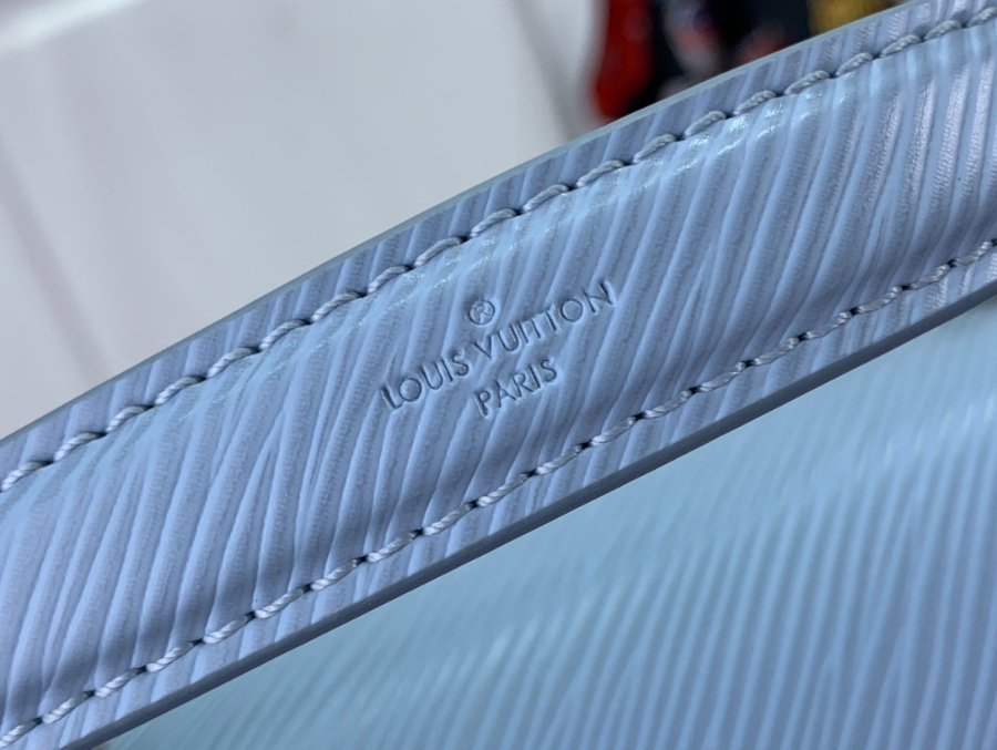루이비통 트위스트 M22515 19159cm 3컬러6.jpg