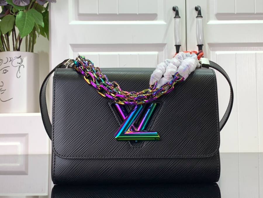 루이비통 트위스트 MM M22028 23179.5cm 1컬러1.jpg