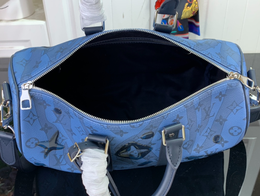 루이비통 키폴 반둘리에 다크 블루 M22573 342116cm5.jpg