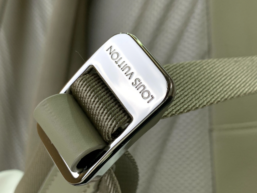 루이비통 테이크오프 백팩 M22503 433014cm 희록색7.jpg