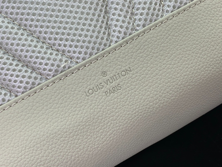 루이비통 테이크오프 백팩 M22503 433014cm 희록색8.jpg