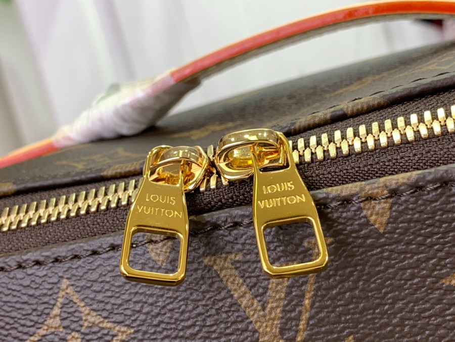 루이비통 토일레트리 M11750 241313cm 브라운6.jpg