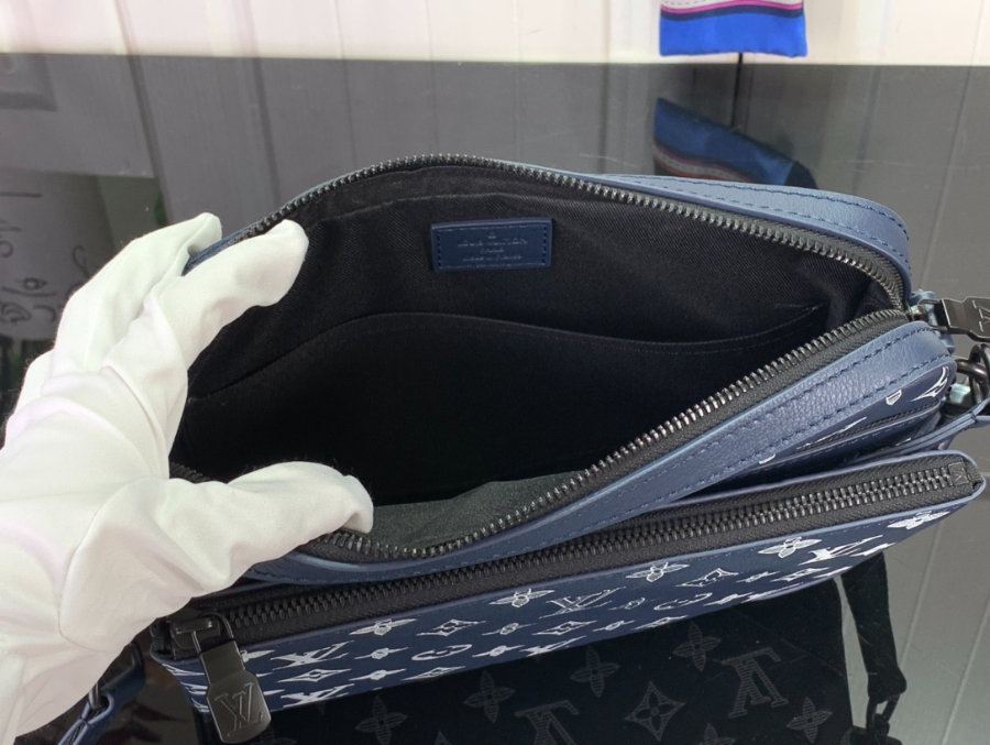 루이비통 트리오 메신저 M24753 2518.57cm 블루6.jpg