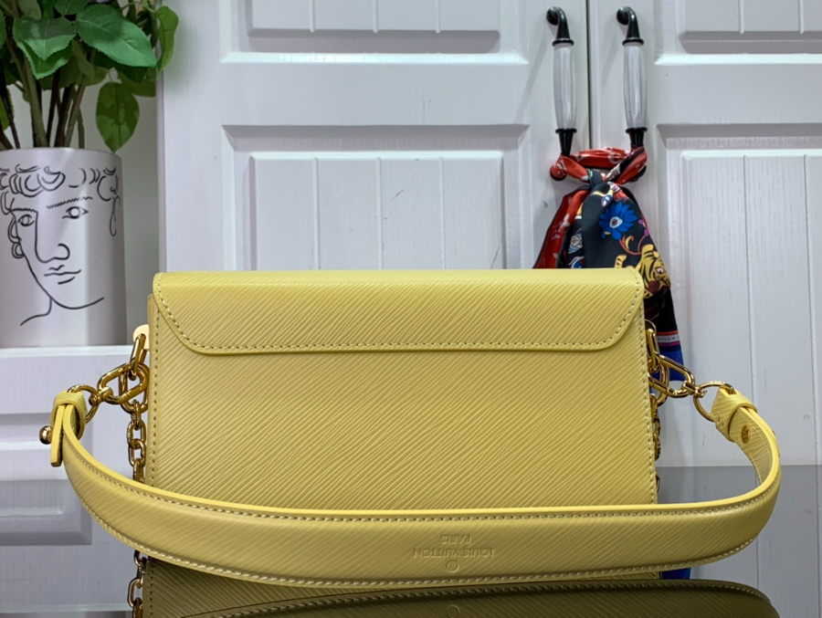 루이비통 트위스트 크로스백 M24550 23.5127cm 4컬러14.jpg