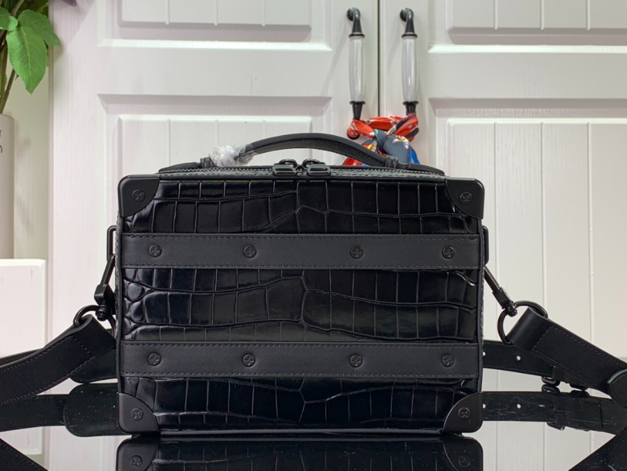 루이비통 NBA 핸들 트렁크 블랙 21.5157cm1.jpg