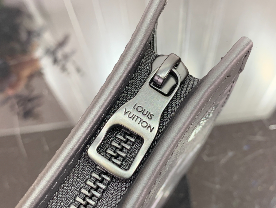 루이비통 x 야요이 쿠사마 포쉐트 보야주 블랙 실버 27216cm7.jpg