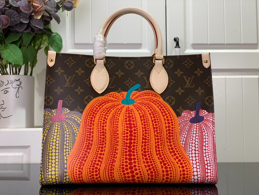 루이비통 YK 호박 온더고 M46466 352714cm1.jpg